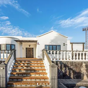 casa-en-san-bartolome.in-canary-islands.com/